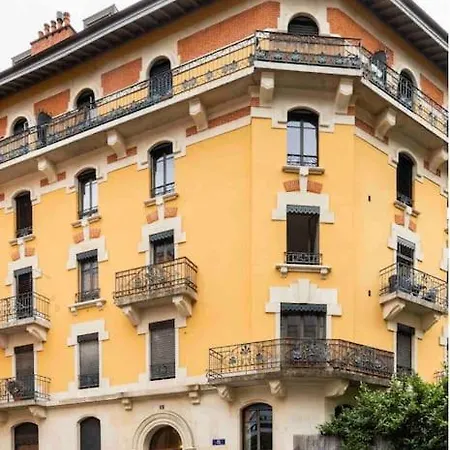 Superbe Contemporain Centre De Appartement Genève